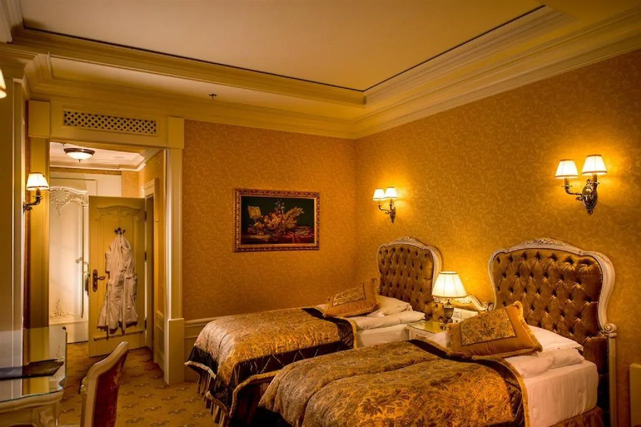 Nobilis Hotel Lviv 5*,  Ukraina