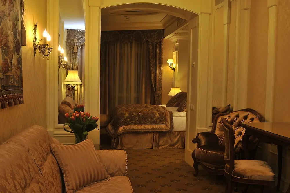 Nobilis Hotel Lviv