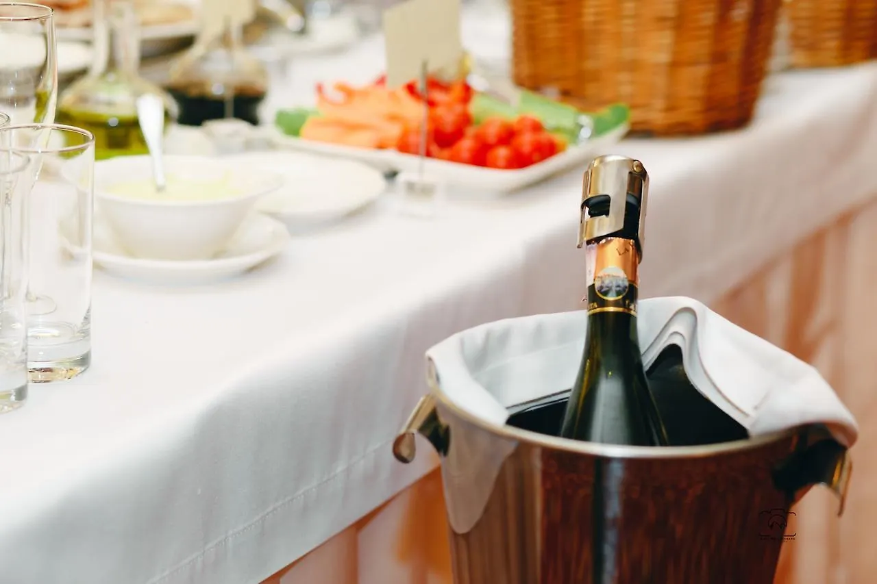 Nobilis Hotel Lviv 5*,
