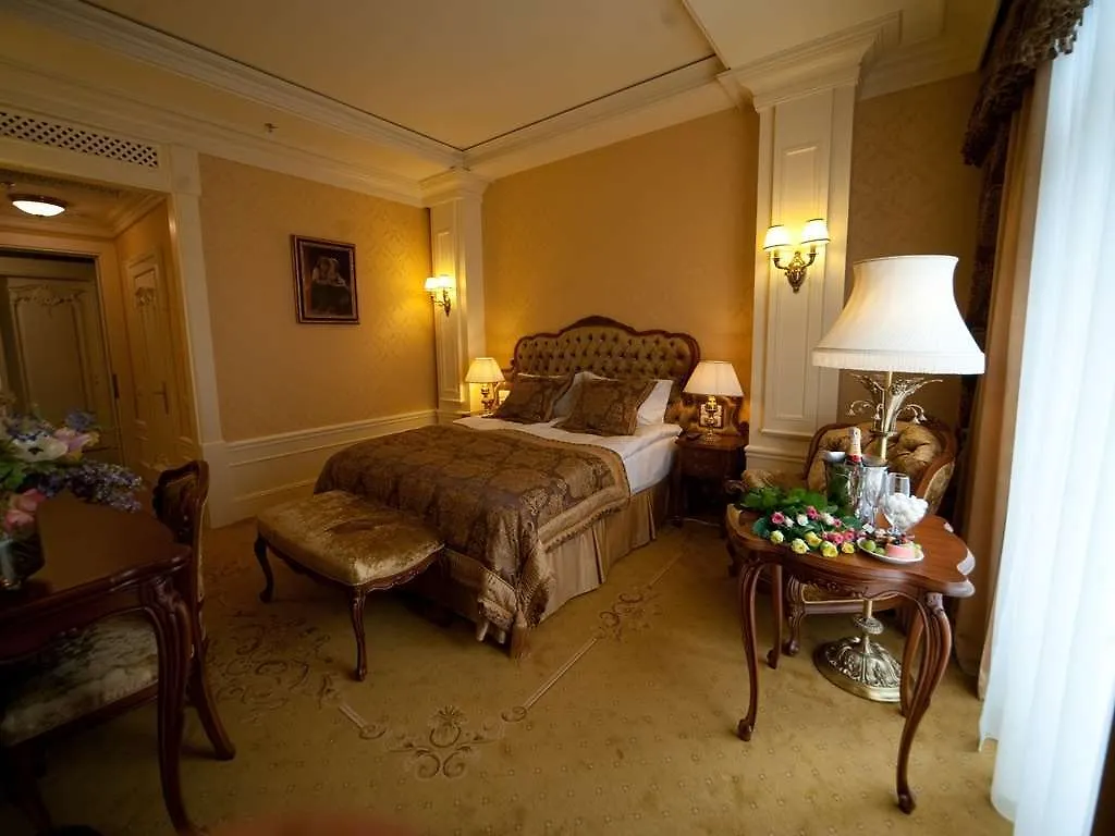 *****  Nobilis Hotel Lviv Ukraina