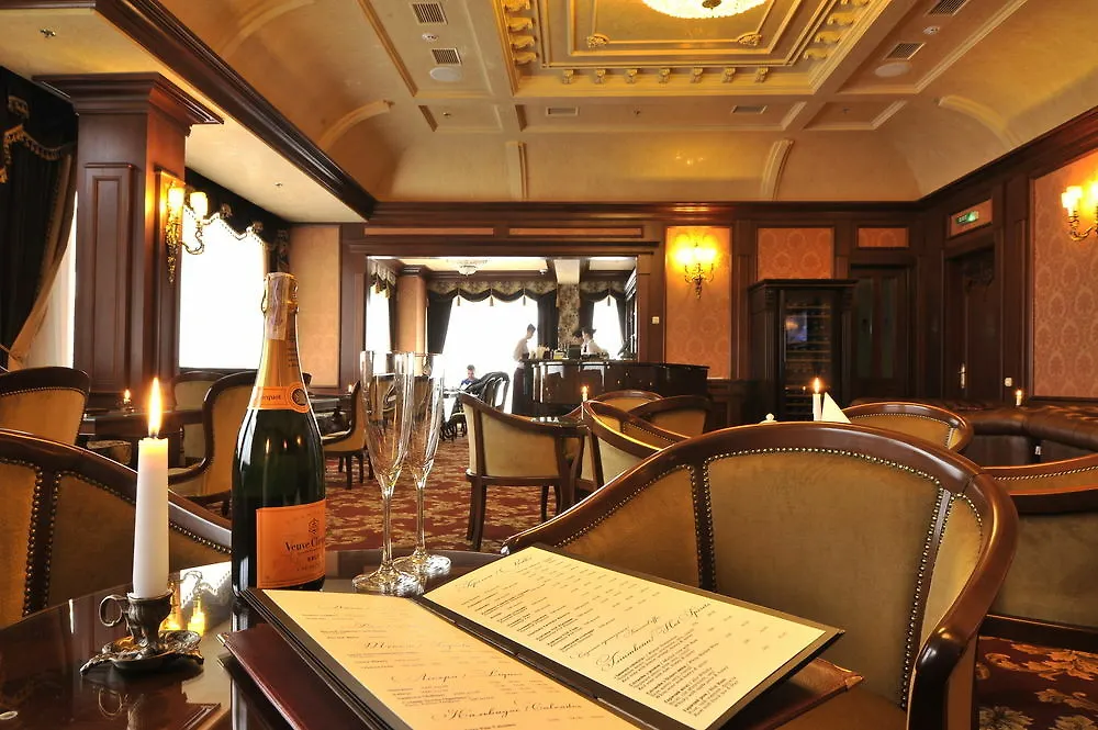 Nobilis Hotel Lviv 5*,