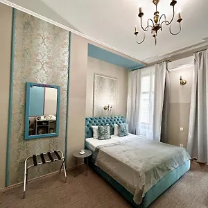 Family Boutique إلفيف